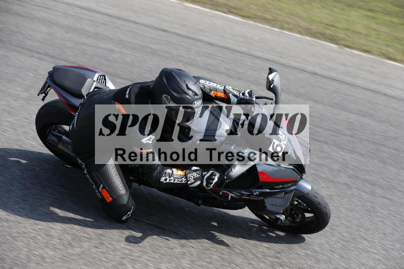 /Archiv-2025/49 26.08.2025 Cornu Master School ADR/blau-bleu/68